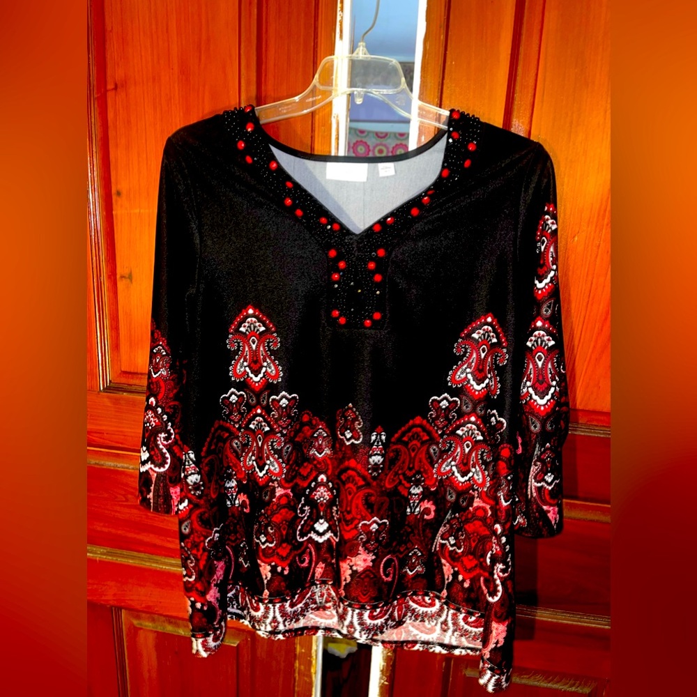 Avenue Brand Red and Black Top with Embellished Neckline. Size 14/16